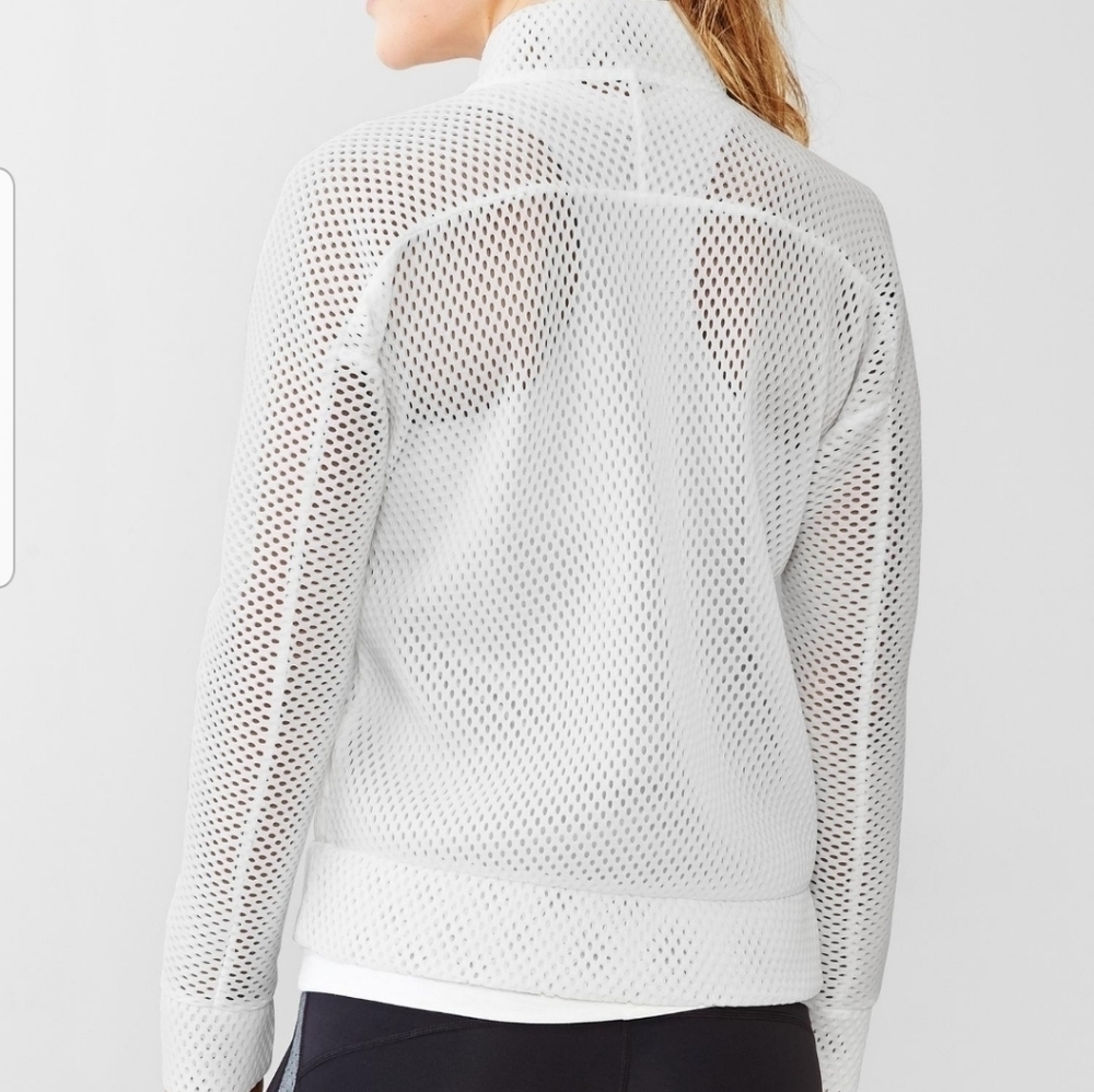 GAP FIT White Mesh Jacket small